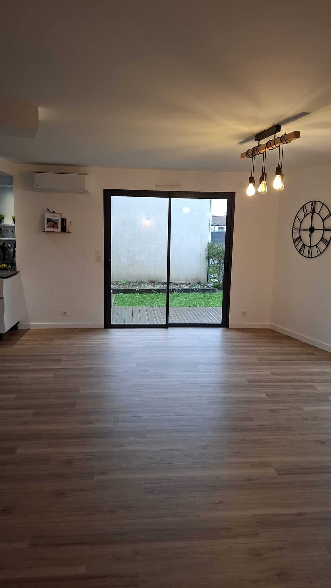 photo de lames pvc posées à Gétigné